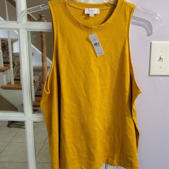 NWT Loft Outlet tank L - Picture 1 of 4